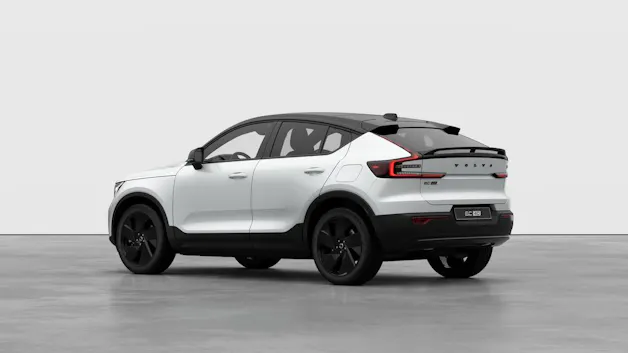 Volvo EC40 Twin Performance Ultra Black Edition AWD