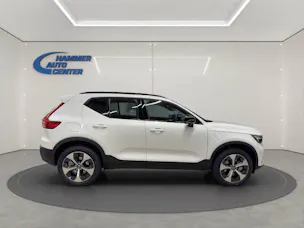 Volvo XC40 2.0 B4 MH Ultra Dark