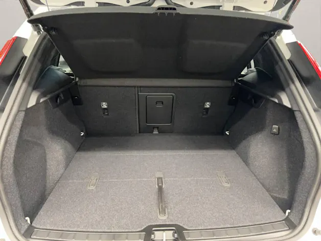 Volvo XC40 2.0 B4 MH Ultra Dark