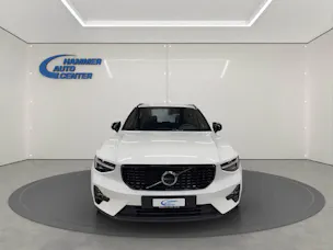 Volvo XC40 2.0 B4 MH Ultra Dark