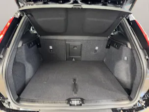 Volvo XC40 2.0 B3 MH Plus Dark