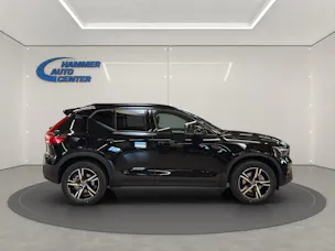 Volvo XC40 2.0 B3 MH Plus Dark
