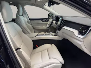 Volvo XC60 2.0 T8 TE Ultra Dark eAWD