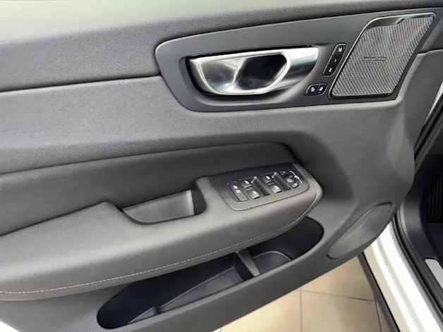 Volvo XC60 2.0 T6 TE Ultra Dark eAWD