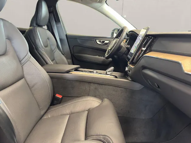 Volvo XC60 2.0 T8 TE Ultra Dark eAWD