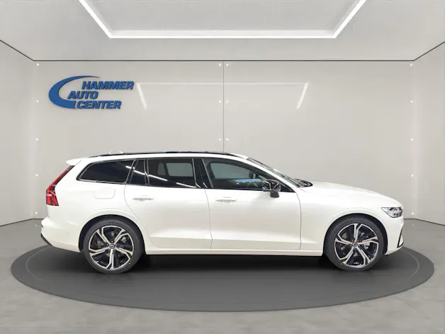 Volvo V60 2.0 B4 Ultra Dark