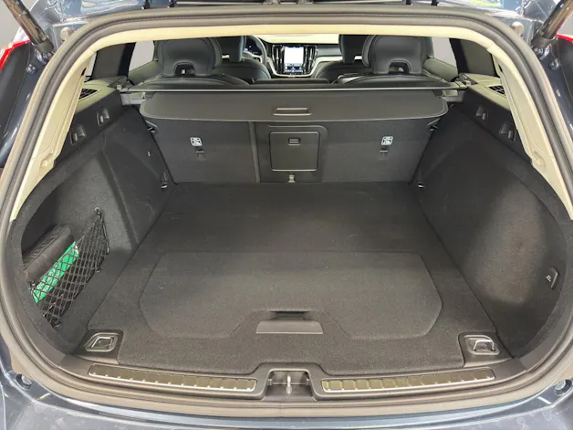 Volvo V60 2.0 T6 TE Plus Dark eAWD