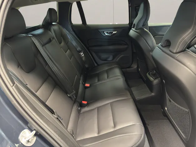 Volvo V60 2.0 T6 TE Plus Dark eAWD