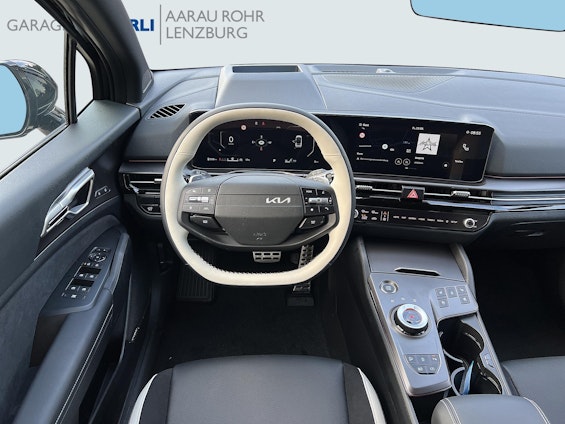 Vehicle image 11 Vehicle image 11