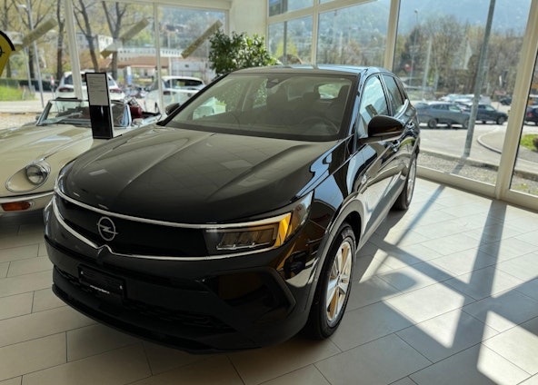 Vehicle image 2 Vehicle image 2