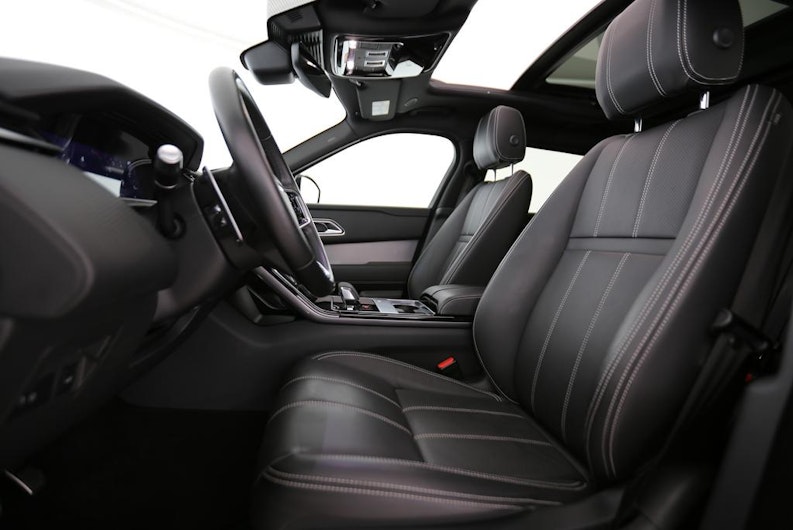 Vehicle image LAND ROVER RANGE ROVER VELAR