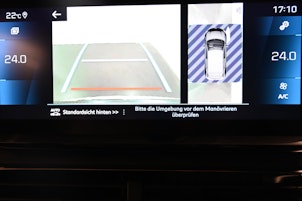 Vehicle image PEUGEOT 3008 1.2 Hybrid GT