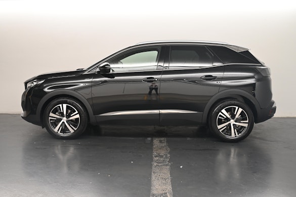 PEUGEOT 3008 1.2 Hybrid GT 2