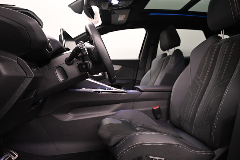 Vehicle image PEUGEOT 3008