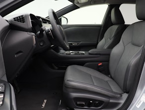 Vehicle image LEXUS RZ 450e Comfort