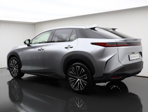 Vehicle image LEXUS RZ 450e Comfort