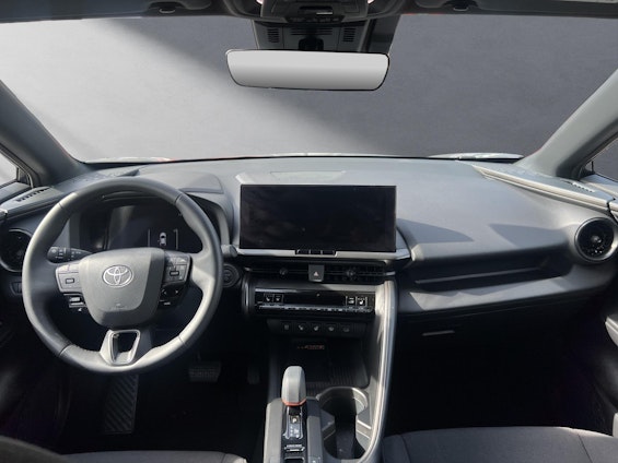 Vehicle image 3