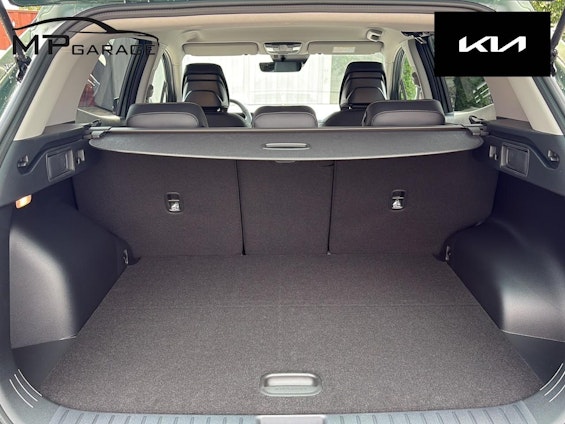 Vehicle image 5 Vehicle image 5