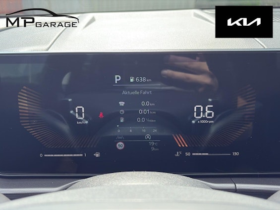 Vehicle image 9 Vehicle image 9