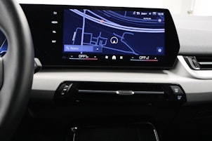 Vehicle image BMW 223i xDrive paddles Active Tourer