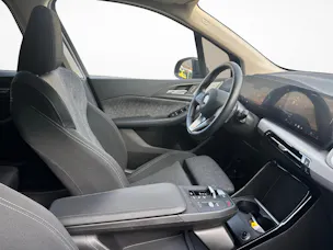 BMW 223i xDrive paddles Active Tourer