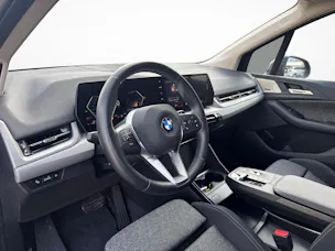 BMW 223i xDrive paddles Active Tourer