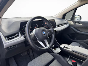 Fahrzeugbild BMW 223i xDrive paddles Active Tourer