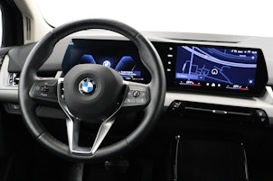 Vehicle image BMW 223i xDrive paddles Active Tourer