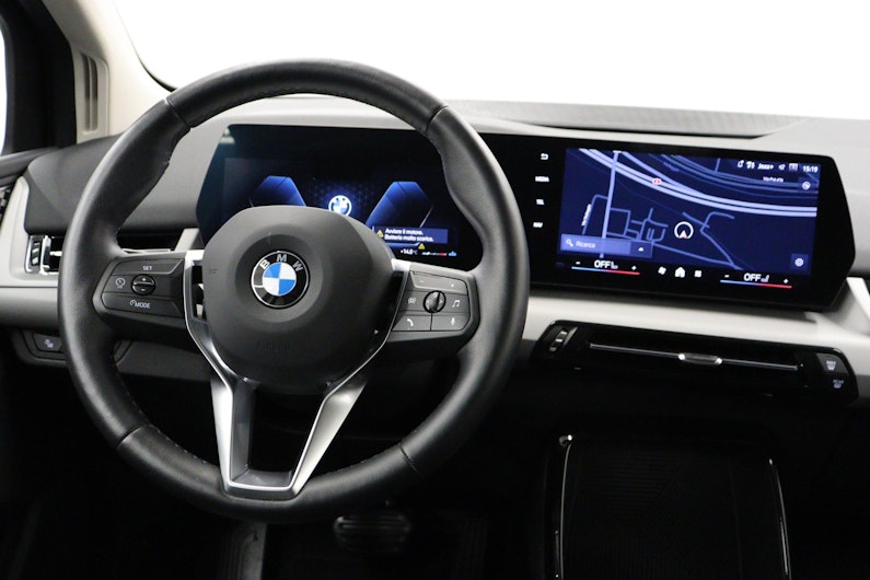 Vehicle image BMW 2 SERIES