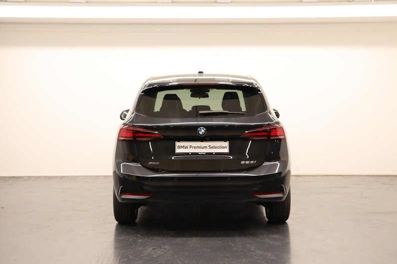 Vehicle image BMW 2 SERIES