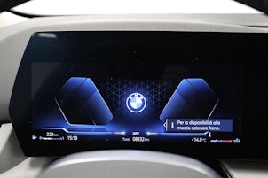 Vehicle image BMW 223i xDrive paddles Active Tourer