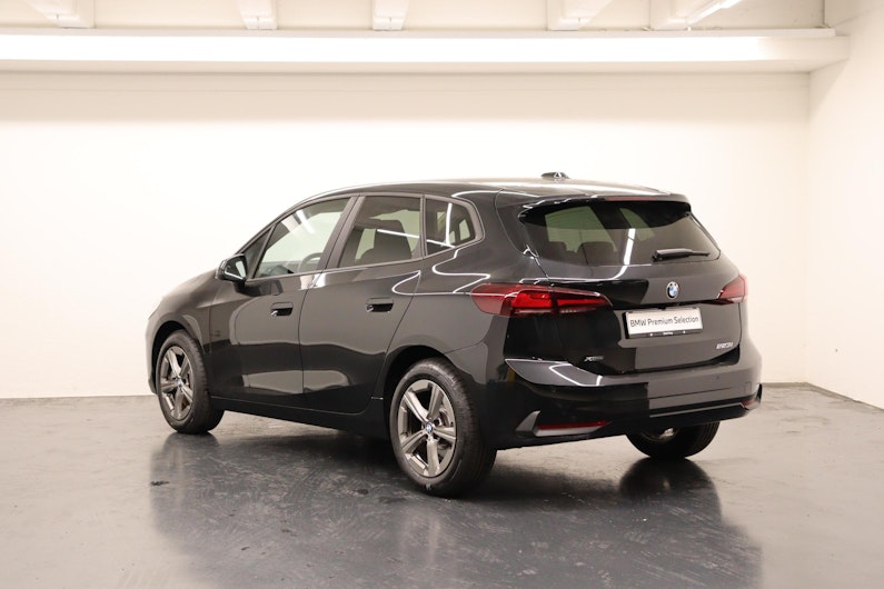 Vehicle image BMW 2 SERIES