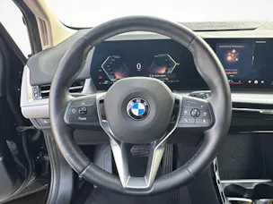 BMW 223i xDrive paddles Active Tourer