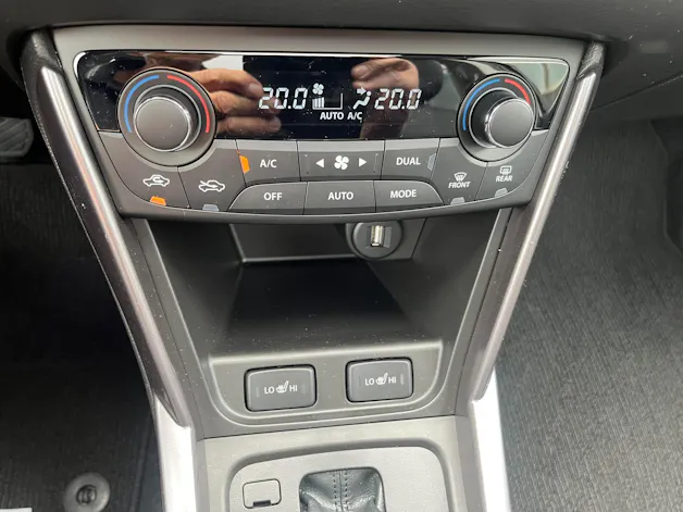 Suzuki S-Cross 1.4 T Compact Top Hybrid 4x4