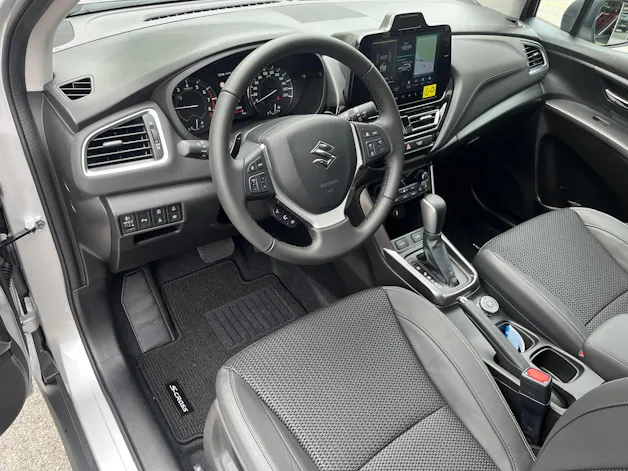 Suzuki S-Cross 1.4 T Compact Top Hybrid 4x4