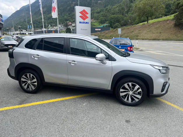 Suzuki S-Cross 1.4 T Compact Top Hybrid 4x4
