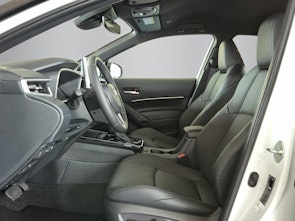 Vehicle image TOYOTA Corolla Cross 2.0 HSD Premium AWD-i