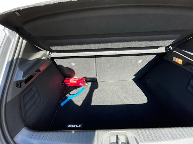 Mitsubishi Colt 1.6 HEV Invite