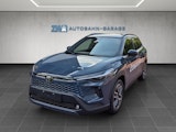 First vehicle image