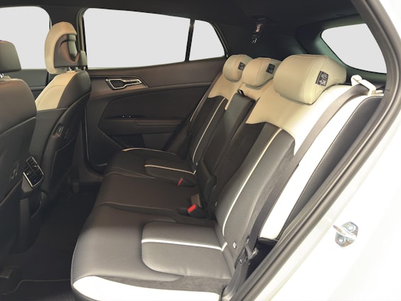 Vehicle image 11 Vehicle image 11