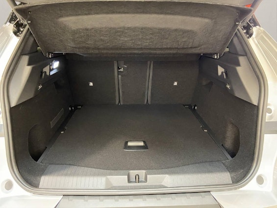 Vehicle image 11 Vehicle image 11