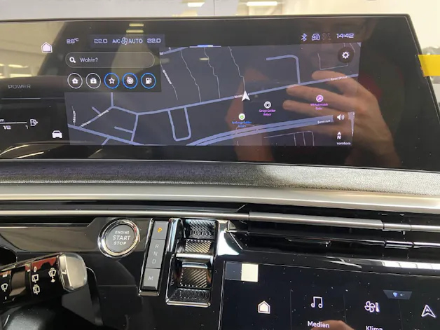 Peugeot 5008 1.2 Hybrid Allure Premium