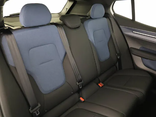 Volvo EX30 Cross Country E60 Twin Performance AWD