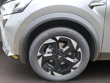 MITSUBISHI ASX 9