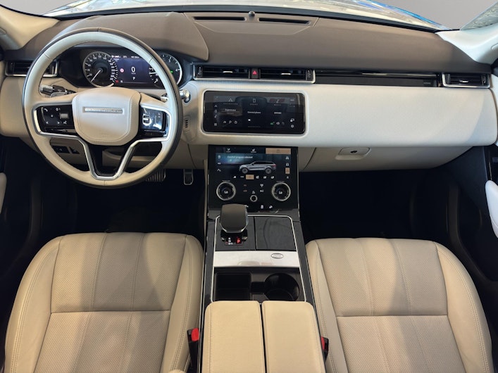 Vehicle image LAND ROVER RANGE ROVER VELAR