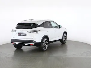 Nissan Qashqai 1.3 DIG-T Tekna+ 4x4