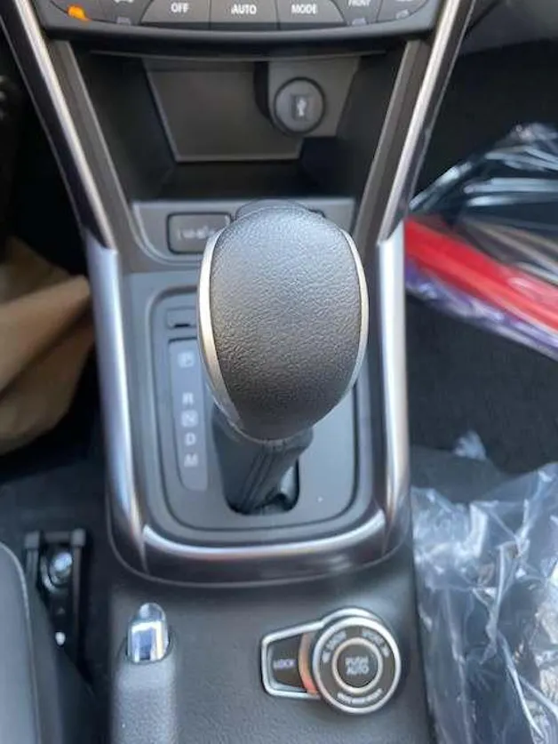 Suzuki S-Cross 1.4 T Compact Top Hybrid 4x4
