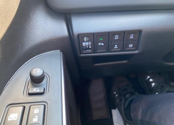 Vehicle image 8 Vehicle image 8