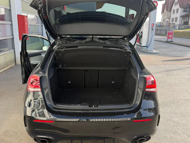 Mercedes-Benz A 35 AMG 4Matic Speedshift