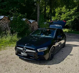 Mercedes-Benz A 35 AMG 4Matic Speedshift